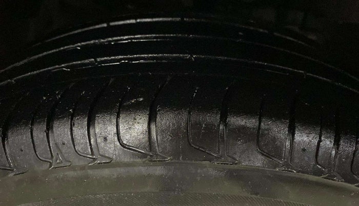 2021 Tata NEXON XM PETROL, Petrol, Manual, 58,541 km, Right Front Tyre Tread