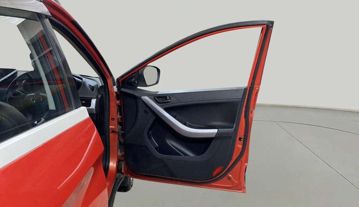 2021 Tata NEXON XM PETROL, Petrol, Manual, 58,541 km, RHS Front Door