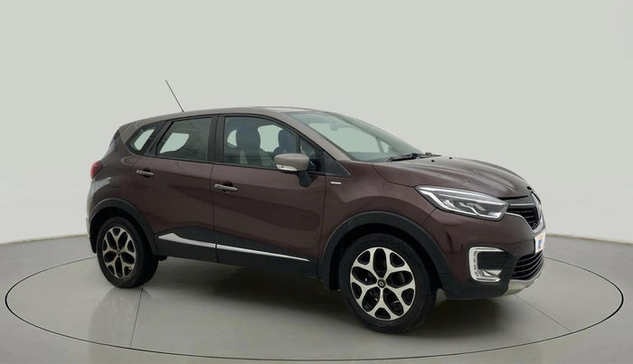 2018 Renault Captur PLATINE DIESEL , Diesel, Manual, 1,12,124 km, Right Front Diagonal