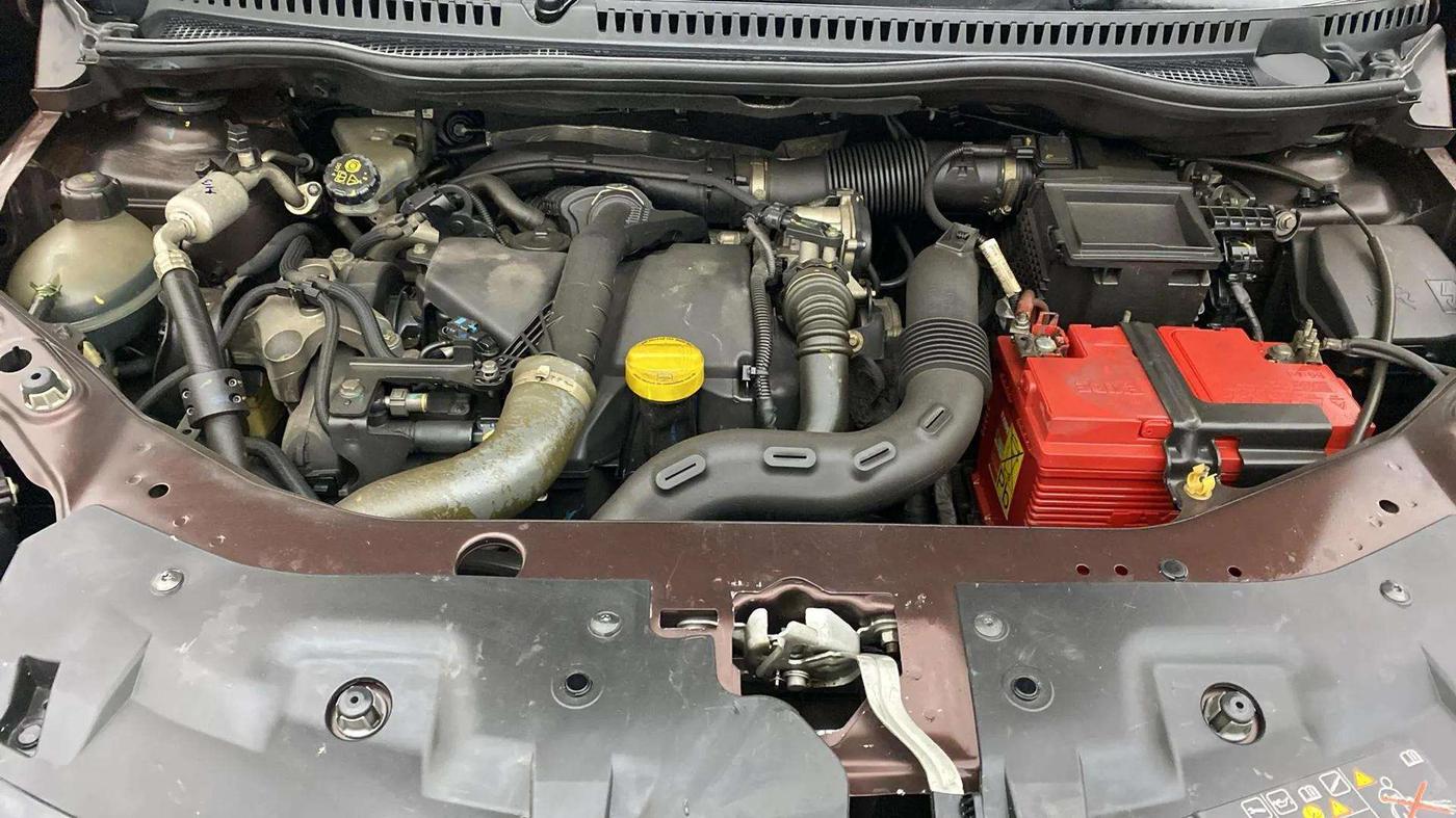 2018 Renault Captur PLATINE DIESEL , Diesel, Manual, 1,12,157 km, Engine View