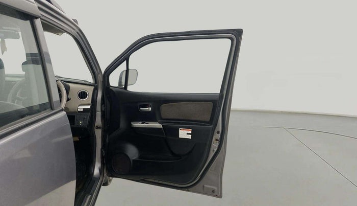 2016 Maruti Wagon R 1.0 LXI CNG, CNG, Manual, 56,695 km, RHS Front Door