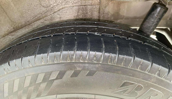 2016 Maruti Wagon R 1.0 LXI CNG, CNG, Manual, 56,695 km, Left Rear Tyre Tread