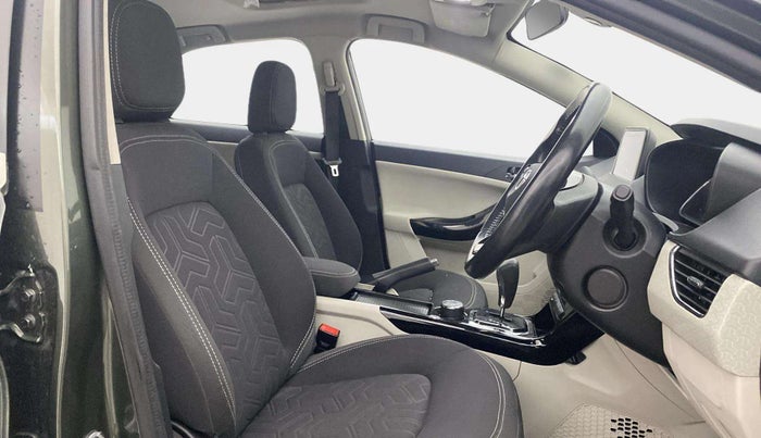 2021 Tata NEXON XZA PLUS SUNROOF PETROL, Petrol, Automatic, 29,629 km, Right Side Front Door Cabin