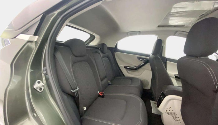 2021 Tata NEXON XZA PLUS SUNROOF PETROL, Petrol, Automatic, 29,629 km, Right Side Rear Door Cabin