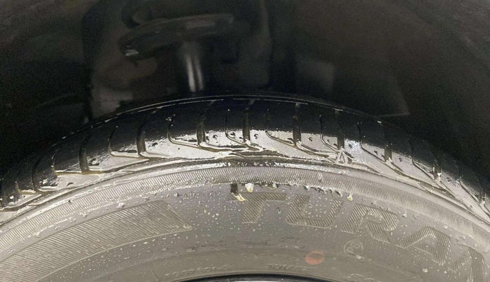2021 Tata NEXON XZA PLUS SUNROOF PETROL, Petrol, Automatic, 29,629 km, Right Front Tyre Tread