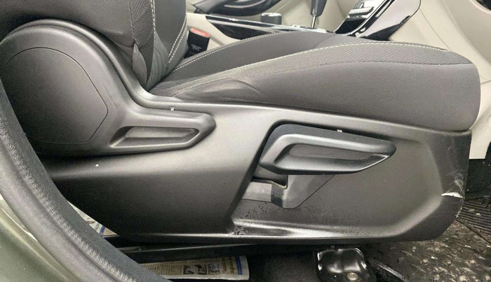 2021 Tata NEXON XZA PLUS SUNROOF PETROL, Petrol, Automatic, 29,629 km, Driver Side Adjustment Panel
