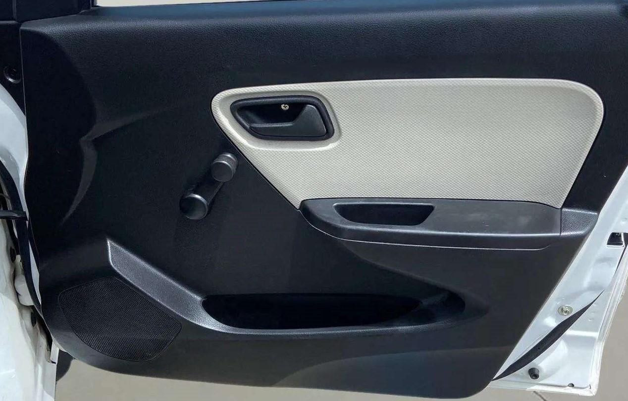 2021 Maruti Alto STD, Petrol, Manual, 26,099 km, Driver Side Door Panels Control