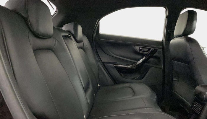2021 Tata NEXON XZ PLUS PETROL DARK EDITION, Petrol, Manual, 30,329 km, Right Side Rear Door Cabin