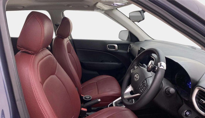 2019 Hyundai VENUE SX PLUS 1.0 TURBO DCT, Petrol, Automatic, 57,294 km, Right Side Front Door Cabin