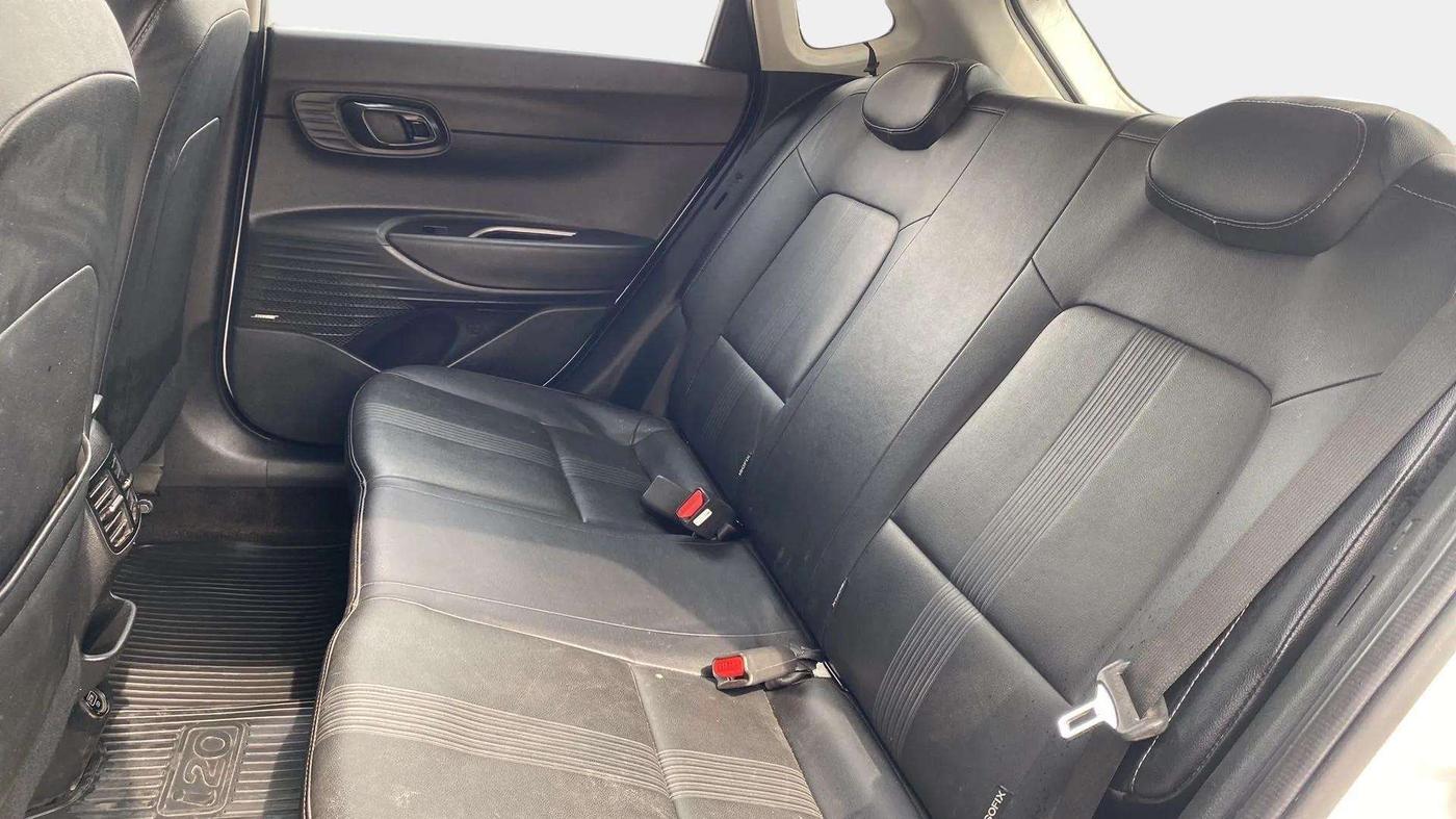 2021 Hyundai NEW I20 Asta 1.0 GDI Turbo IMT, Petrol, Manual, 73,064 km, Right Side Rear Door Cabin