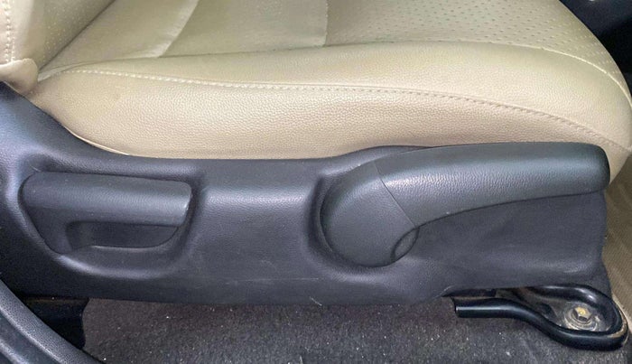 2015 Honda Jazz 1.2L I-VTEC V, Petrol, Manual, 44,030 km, Driver Side Adjustment Panel
