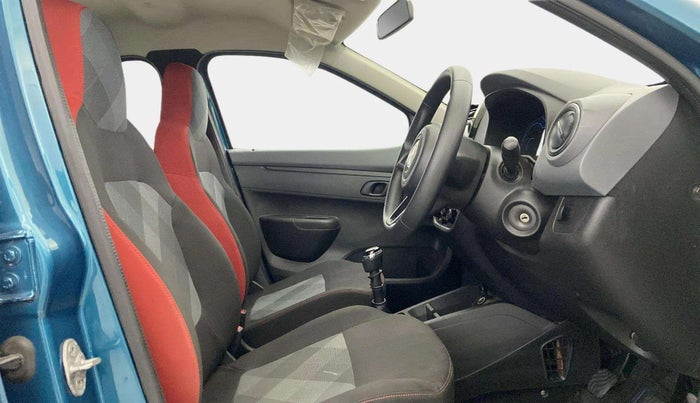 2020 Renault Kwid RXT 1.0 (O), Petrol, Manual, 25,526 km, Right Side Front Door Cabin