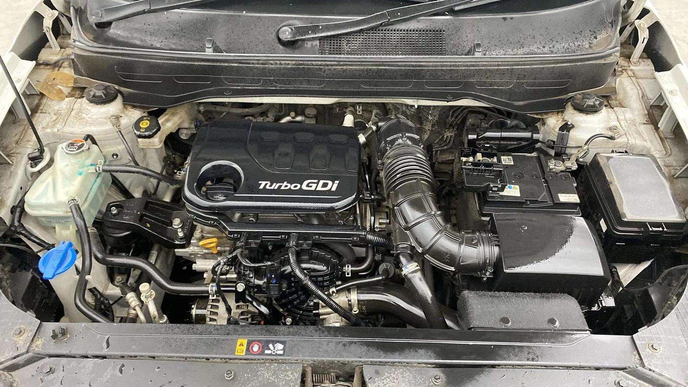 2020 Hyundai VENUE SX 1.0 TURBO, Petrol, Manual, 32,349 km, Engine View