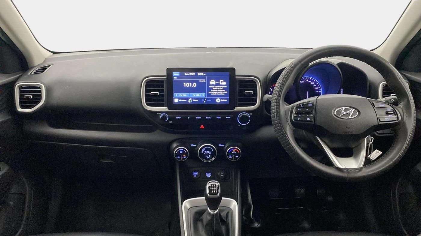 2020 Hyundai VENUE SX 1.0 TURBO, Petrol, Manual, 32,349 km, Dashboard