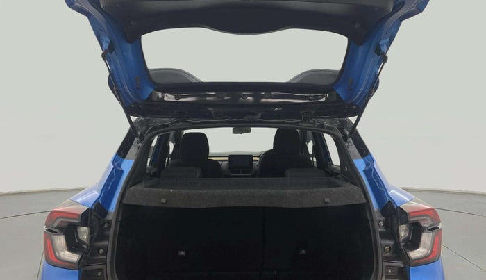 2022 Renault Kiger RXT (O) TURBO CVT, Petrol, Automatic, 35,912 km, Boot Open Zoomed View