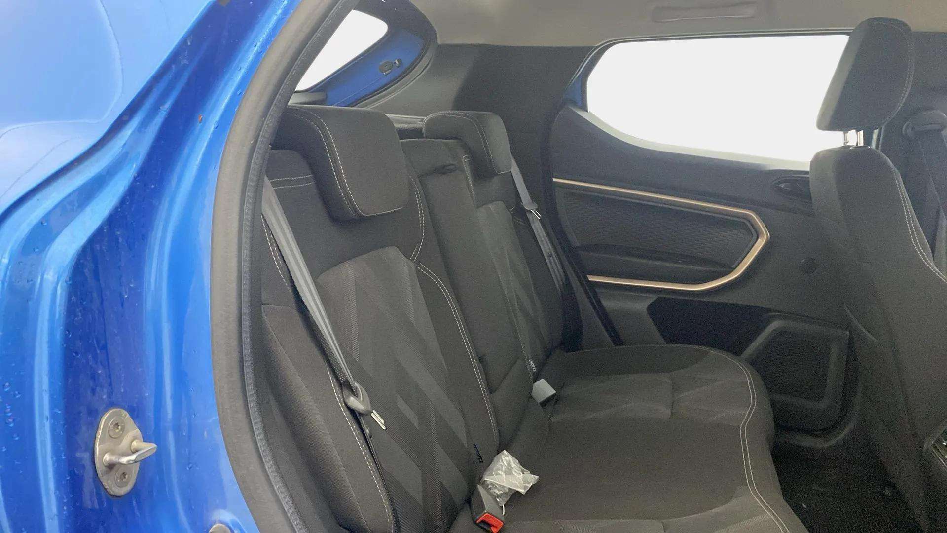 Rear-Cabin-View