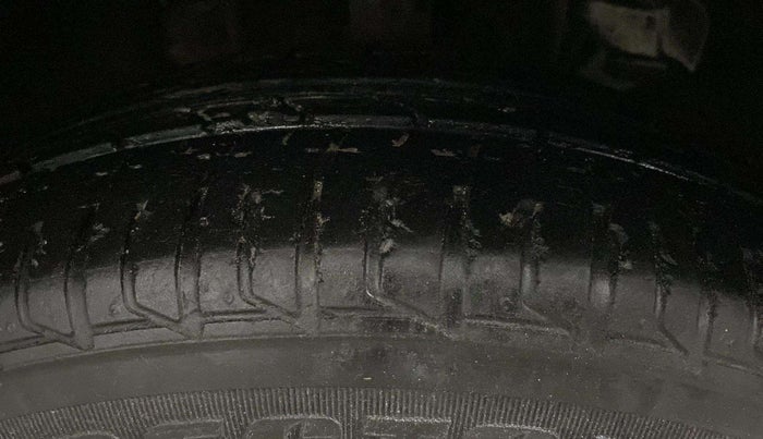 2020 Tata Tiago XT PETROL, Petrol, Manual, 42,222 km, Right Front Tyre Tread