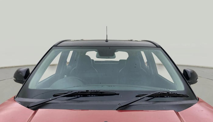 2018 Mahindra KUV 100 NXT K8 P 6 STR, Petrol, Manual, 99,766 km, Front Windshield