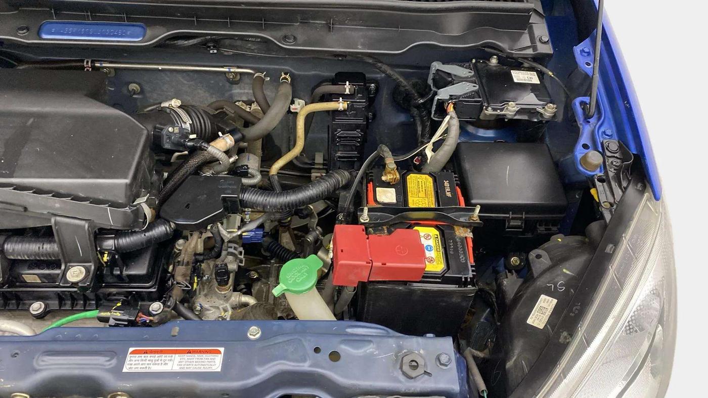 2022 Maruti Alto K10 VXI, Petrol, Manual, 54,340 km, Engine View - Left