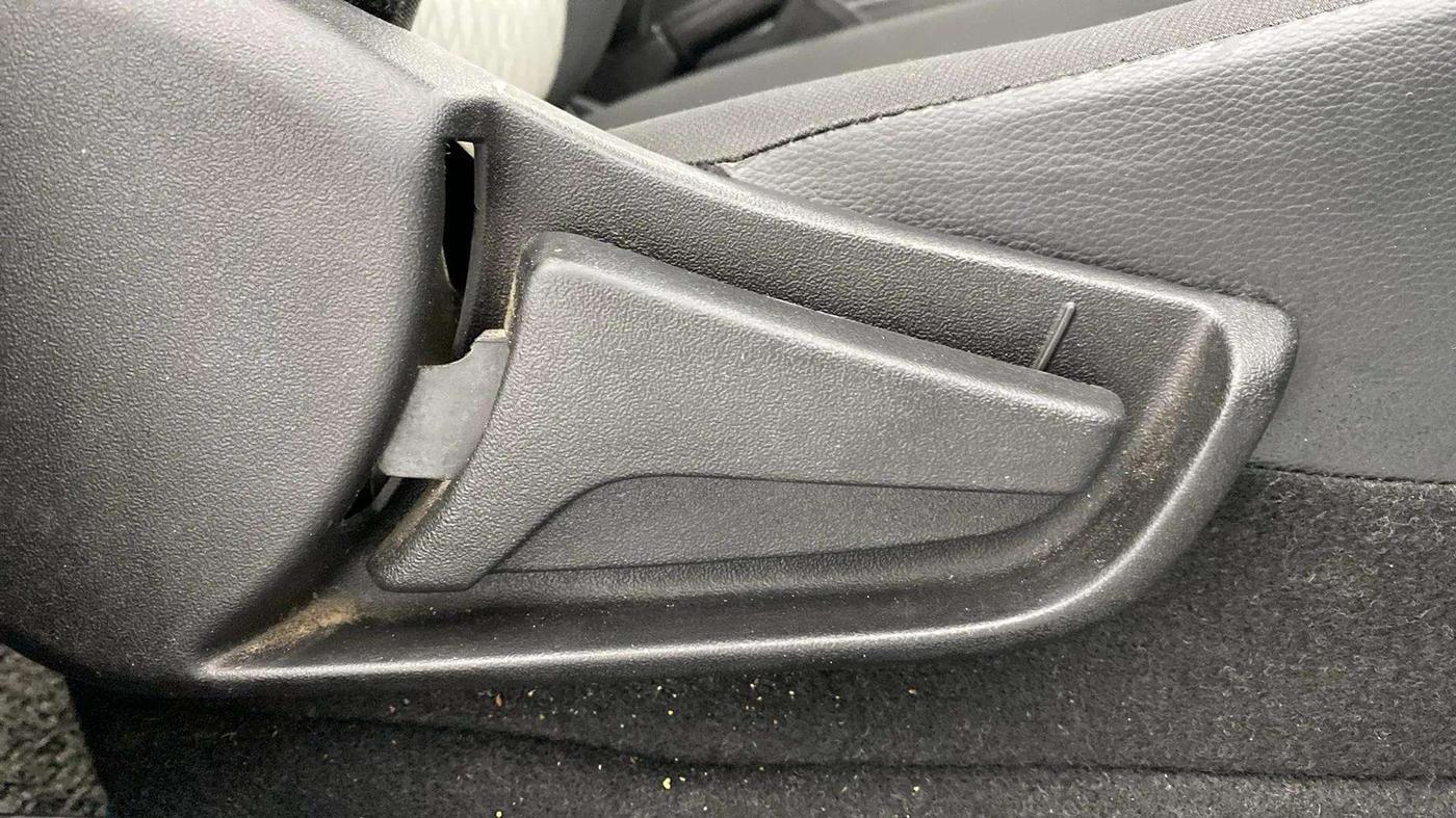 2022 Maruti Alto K10 VXI, Petrol, Manual, 54,340 km, Driver Side Adjustment Panel