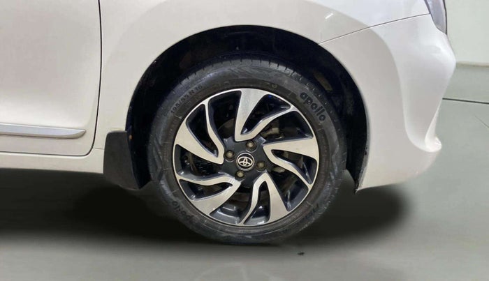 2021 Toyota Glanza G, Petrol, Manual, 27,991 km, Right Front Wheel