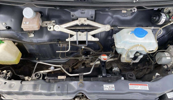 2023 Maruti Eeco 5 STR AC, Petrol, Manual, 26,162 km, Engine View
