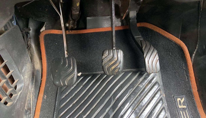 2019 Renault Kwid CLIMBER 1.0, Petrol, Manual, 60,434 km, Pedals