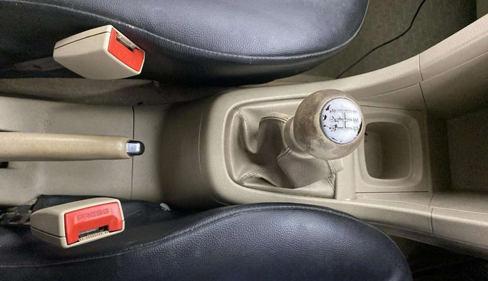2013 Maruti Ertiga VXI, Petrol, Manual, 68,160 km, Gear Lever