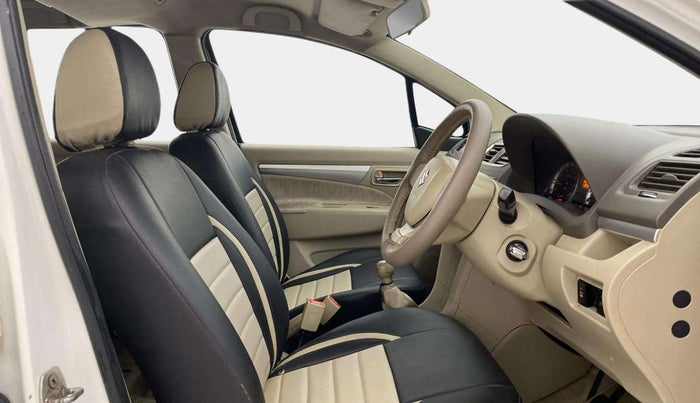 2013 Maruti Ertiga VXI, Petrol, Manual, 68,160 km, Right Side Front Door Cabin