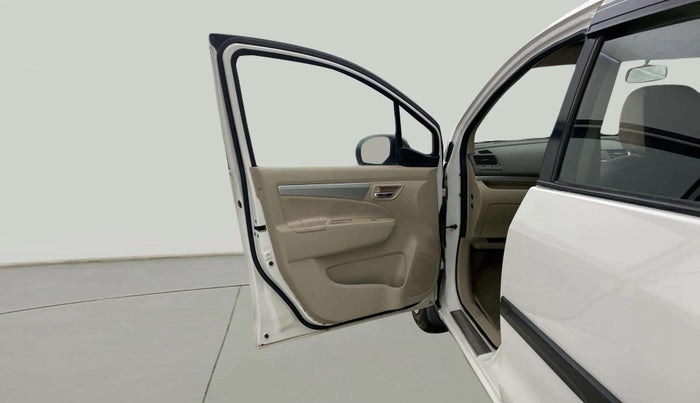 2013 Maruti Ertiga VXI, Petrol, Manual, 68,160 km, LHS Front Door
