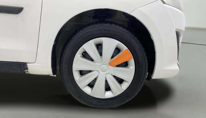 2013 Maruti Ertiga VXI, Petrol, Manual, 68,160 km, Right Front Wheel