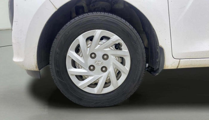 2020 Hyundai NEW SANTRO SPORTZ EXECUTIVE MT CNG, CNG, Manual, 78,732 km, Left Front Wheel