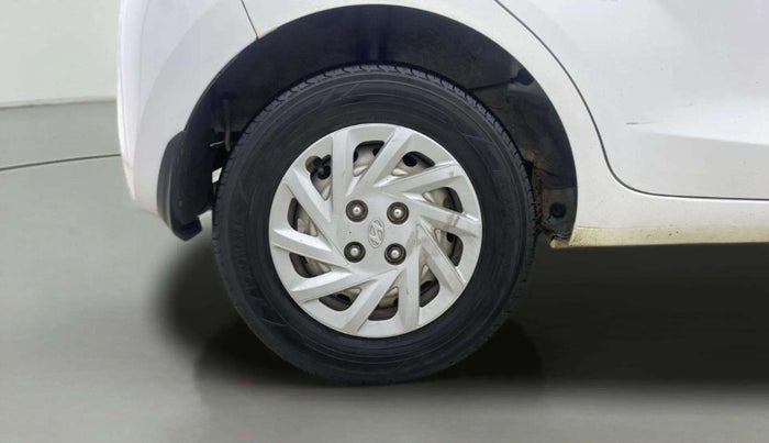 2020 Hyundai NEW SANTRO SPORTZ EXECUTIVE MT CNG, CNG, Manual, 78,732 km, Right Rear Wheel