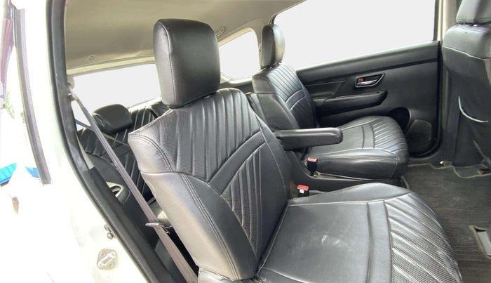 2020 Maruti XL6 ZETA MT, Petrol, Manual, 78,872 km, Right Side Rear Door Cabin