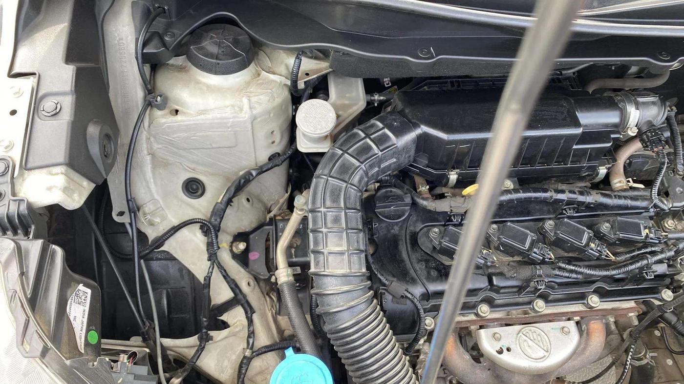 2020 Maruti XL6 ZETA MT, Petrol, Manual, 78,872 km, Engine View - Right