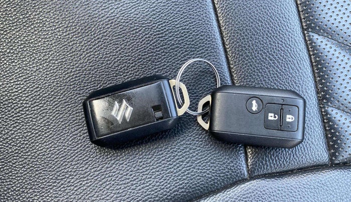 2020 Maruti XL6 ZETA MT, Petrol, Manual, 78,872 km, Key Close Up
