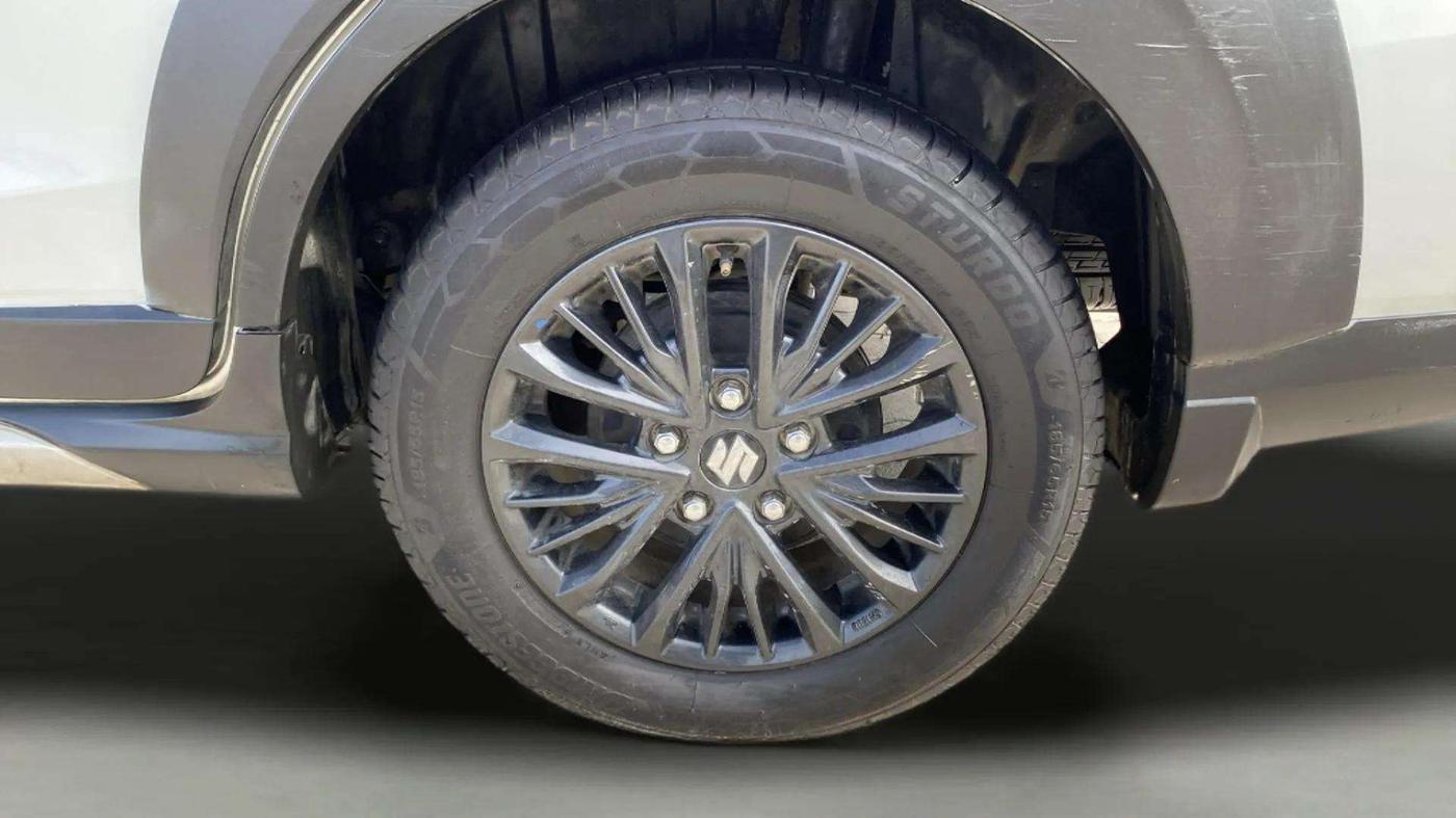2020 Maruti XL6 ZETA MT, Petrol, Manual, 78,872 km, Left Rear Wheel