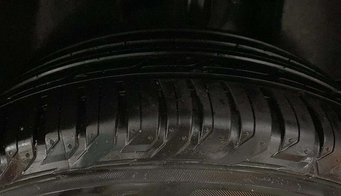 2019 Jeep Compass SPORT PLUS 1.4 PETROL, Petrol, Manual, 65,242 km, Left Rear Tyre Tread