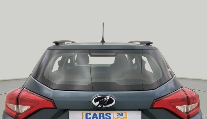 2022 Mahindra XUV300 W6 1.5 DIESEL AMT, Diesel, Automatic, 34,035 km, Rear Windshield