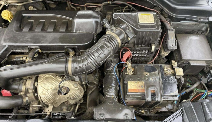 2022 Mahindra XUV300 W6 1.5 DIESEL AMT, Diesel, Automatic, 34,035 km, Engine View - Left