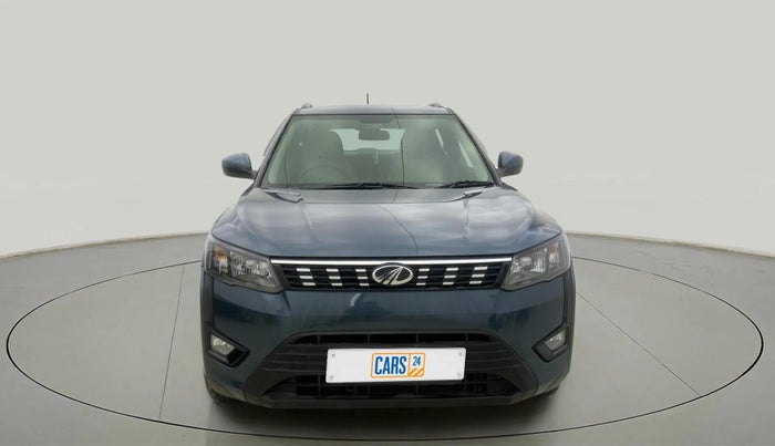 2022 Mahindra XUV300 W6 1.5 DIESEL AMT, Diesel, Automatic, 34,035 km, Front