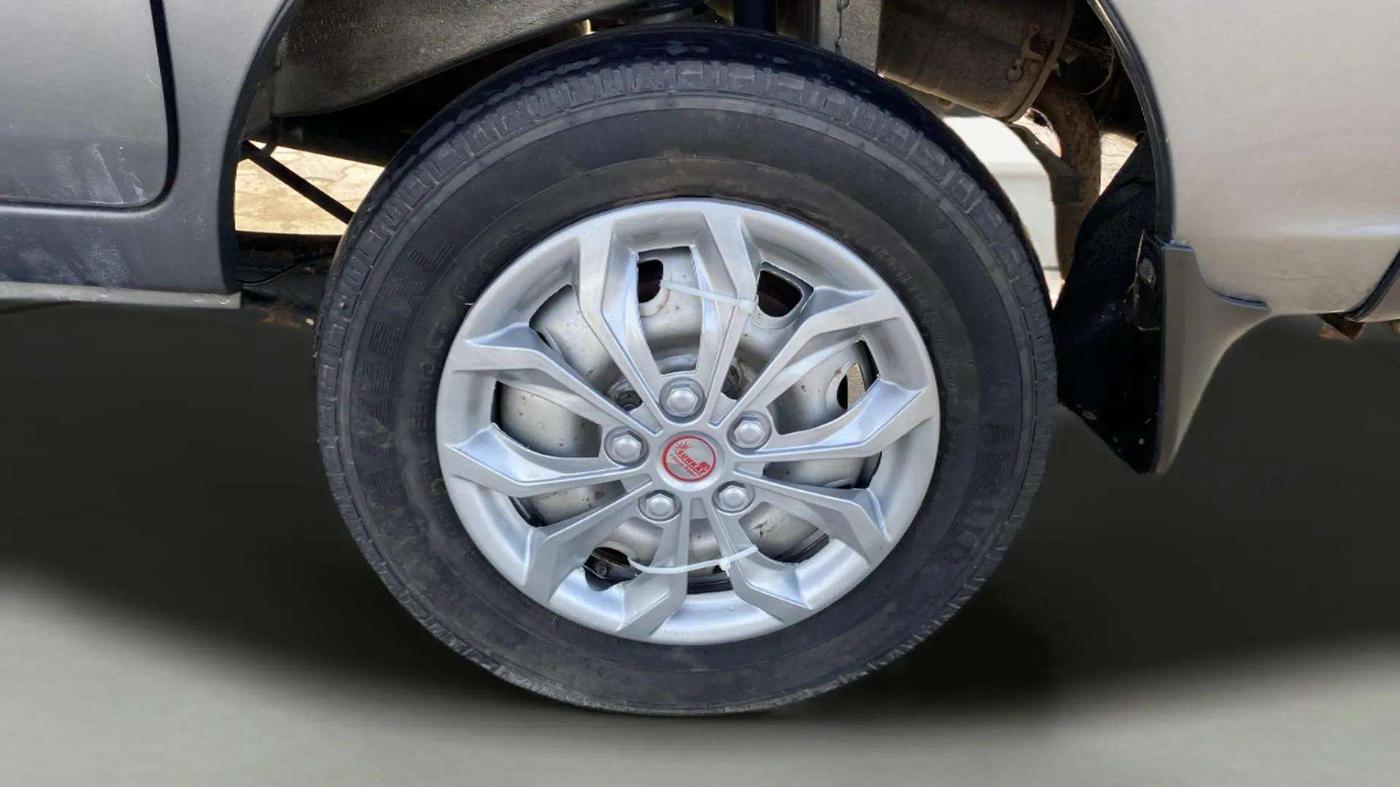 2020 Maruti Eeco 5 STR WITH A/C+HTR, Petrol, Manual, 55,796 km, Left Rear Wheel
