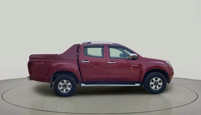 2017 ISUZU D-Max V Cross 4*4 MT, Diesel, Manual, 68,285 km, Right Side View