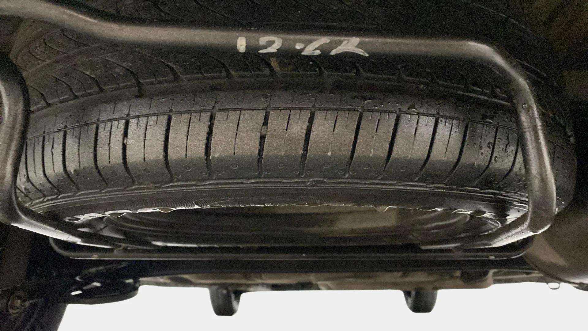 Spare-Tyre-22