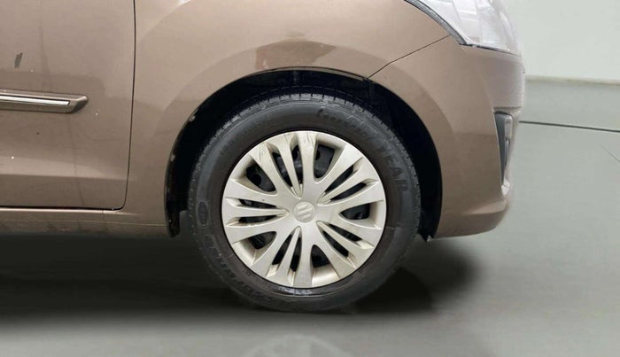 2014 Maruti Ertiga VXI, Petrol, Manual, 91,832 km, Right Front Wheel