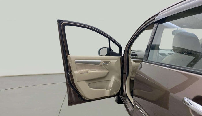 2014 Maruti Ertiga VXI, Petrol, Manual, 91,832 km, LHS Front Door