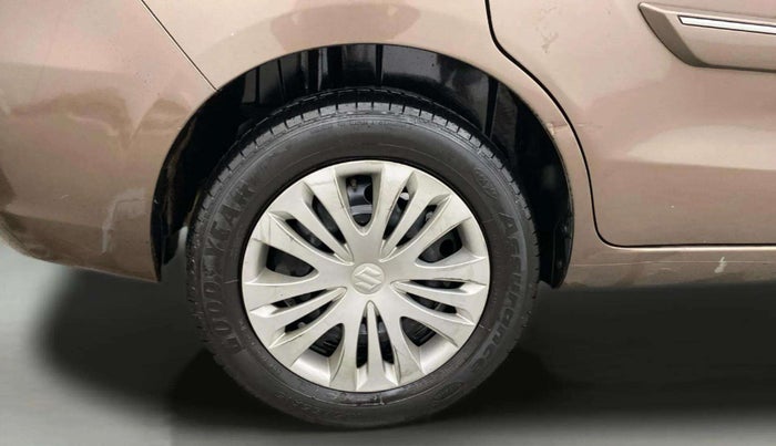 2014 Maruti Ertiga VXI, Petrol, Manual, 91,832 km, Right Rear Wheel