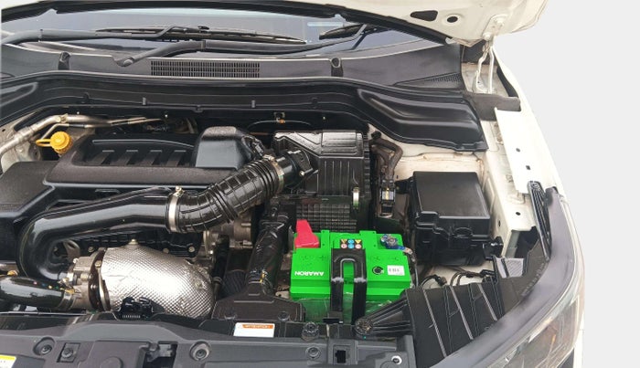 2020 Mahindra XUV300 W6 1.5 DIESEL AMT, Diesel, Automatic, 34,844 km, Engine View - Left