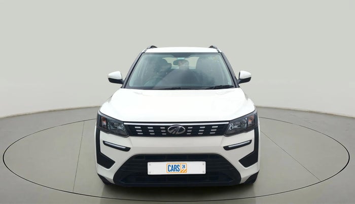 2020 Mahindra XUV300 W6 1.5 DIESEL AMT, Diesel, Automatic, 34,844 km, Front