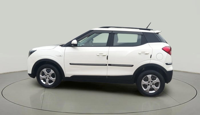 2020 Mahindra XUV300 W6 1.5 DIESEL AMT, Diesel, Automatic, 34,844 km, Left Side
